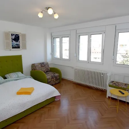 Dream With Parking * 贝尔格莱德