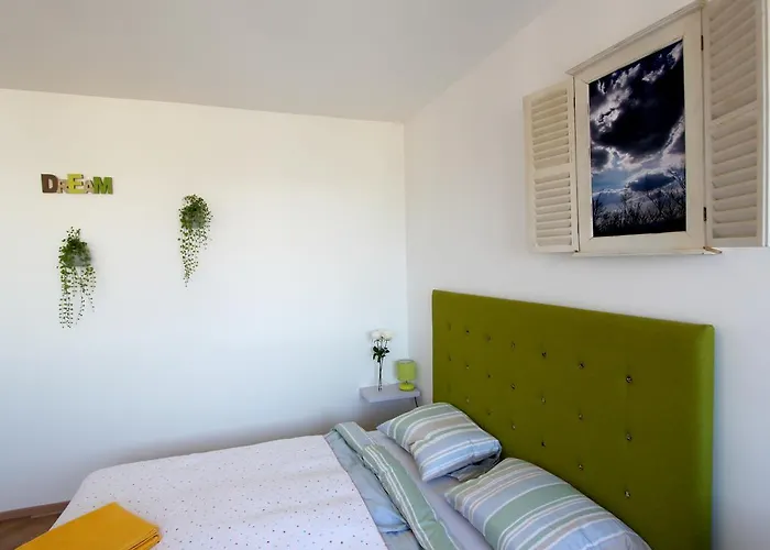 Dream With Parking Belgrado