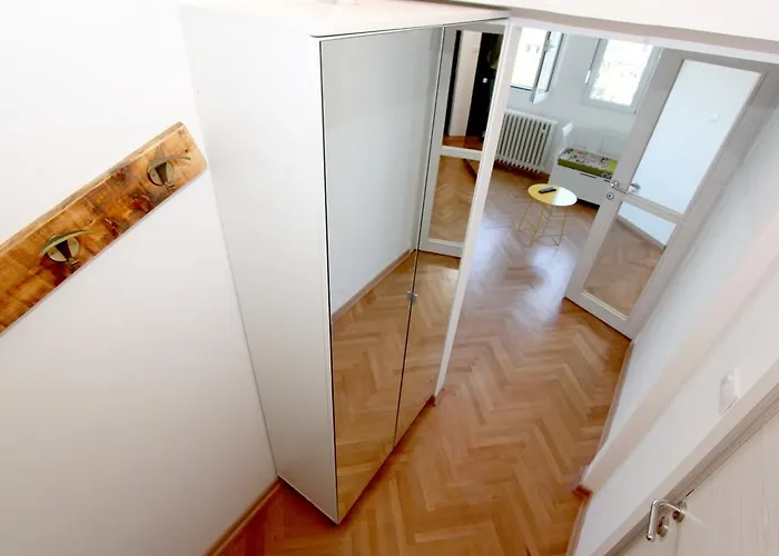 Dream With Parking شقة *